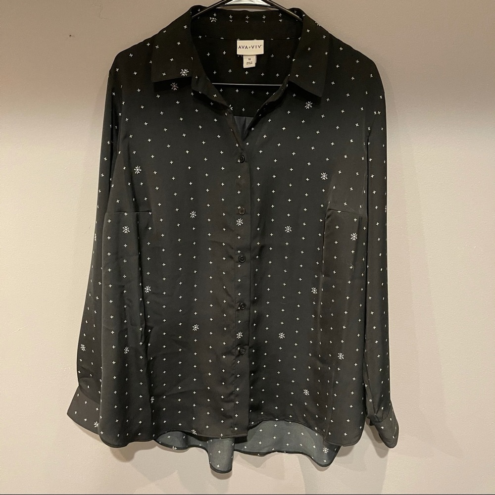 Women’s Black Blouse